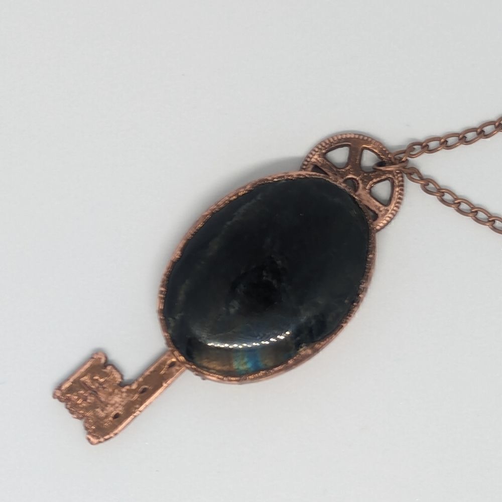 "Destined" Labradorite Key Copper Necklace - Picture 3 of 9